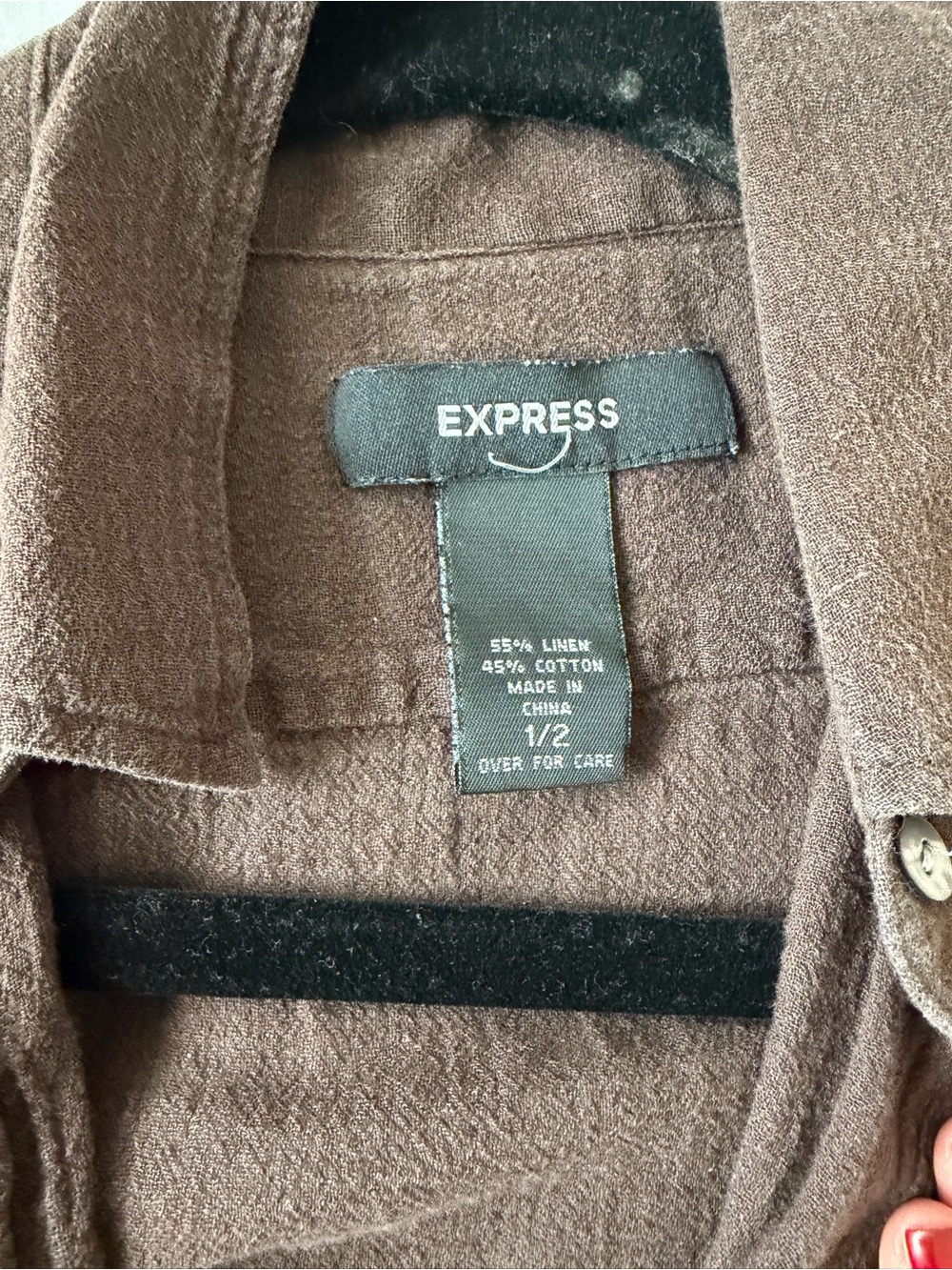 Express Men's Brown Button-Up Textured Shirt - Picture 2 of 5